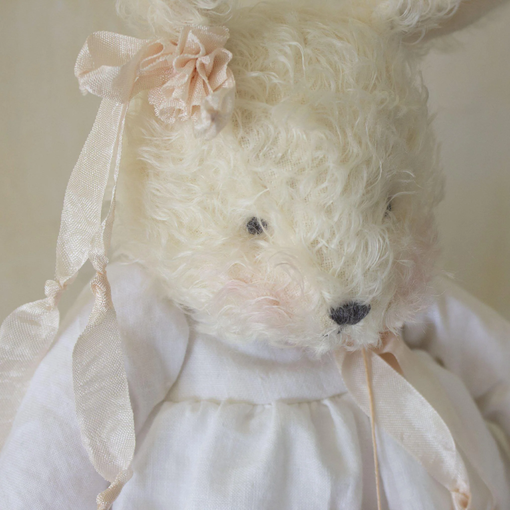 RETIRED - Hutch Studio - Lacey Linen - One Of A Kind Bunny - Image 2