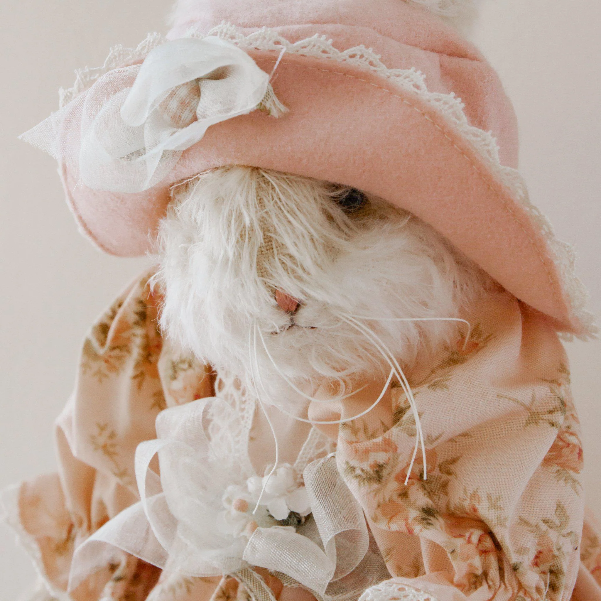 RETIRED - Hutch Studio Original - Lizett - One of A Kind Bunny - Image 3