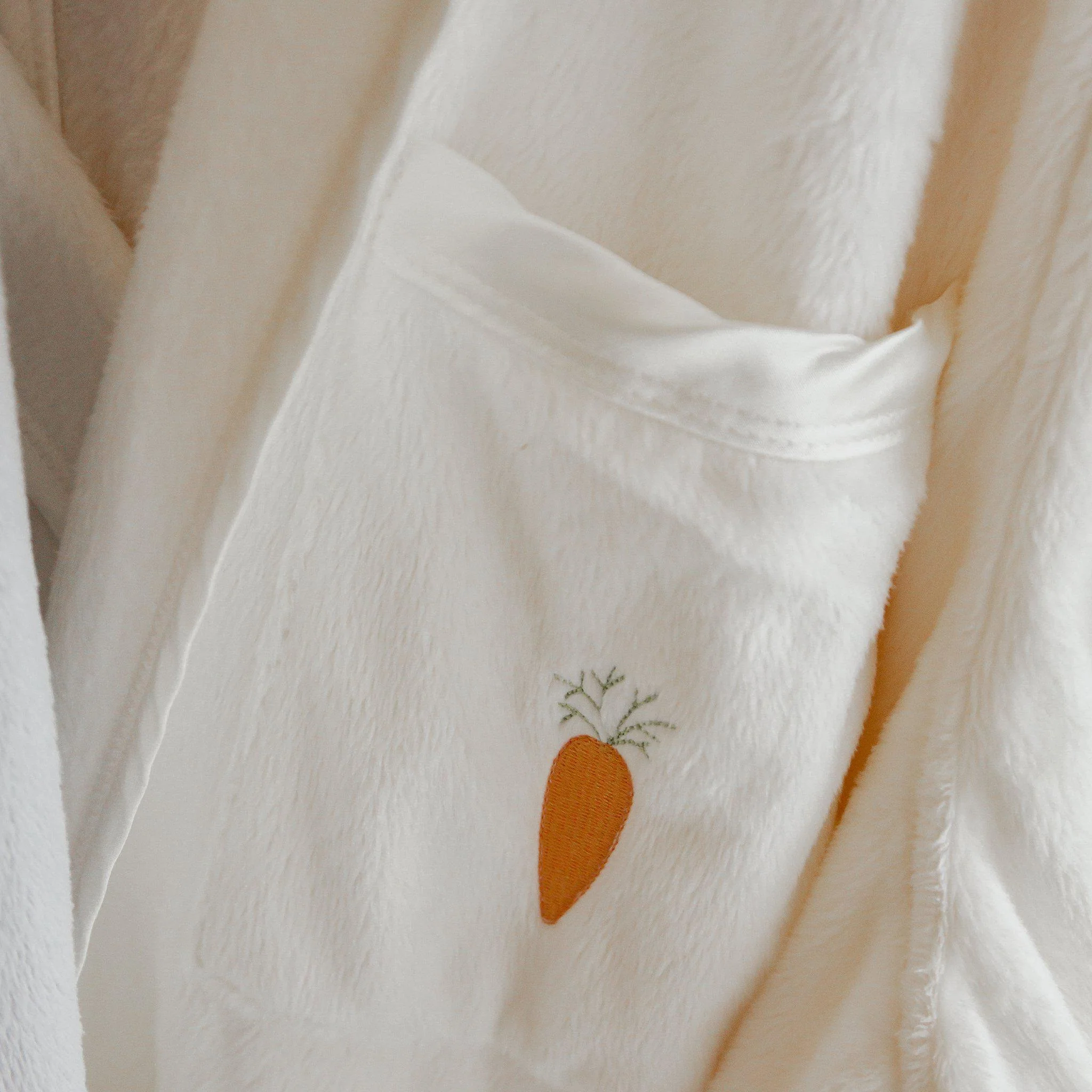 RETIRED - Cuddle Me Adult Plush Robe -  White - Image 3