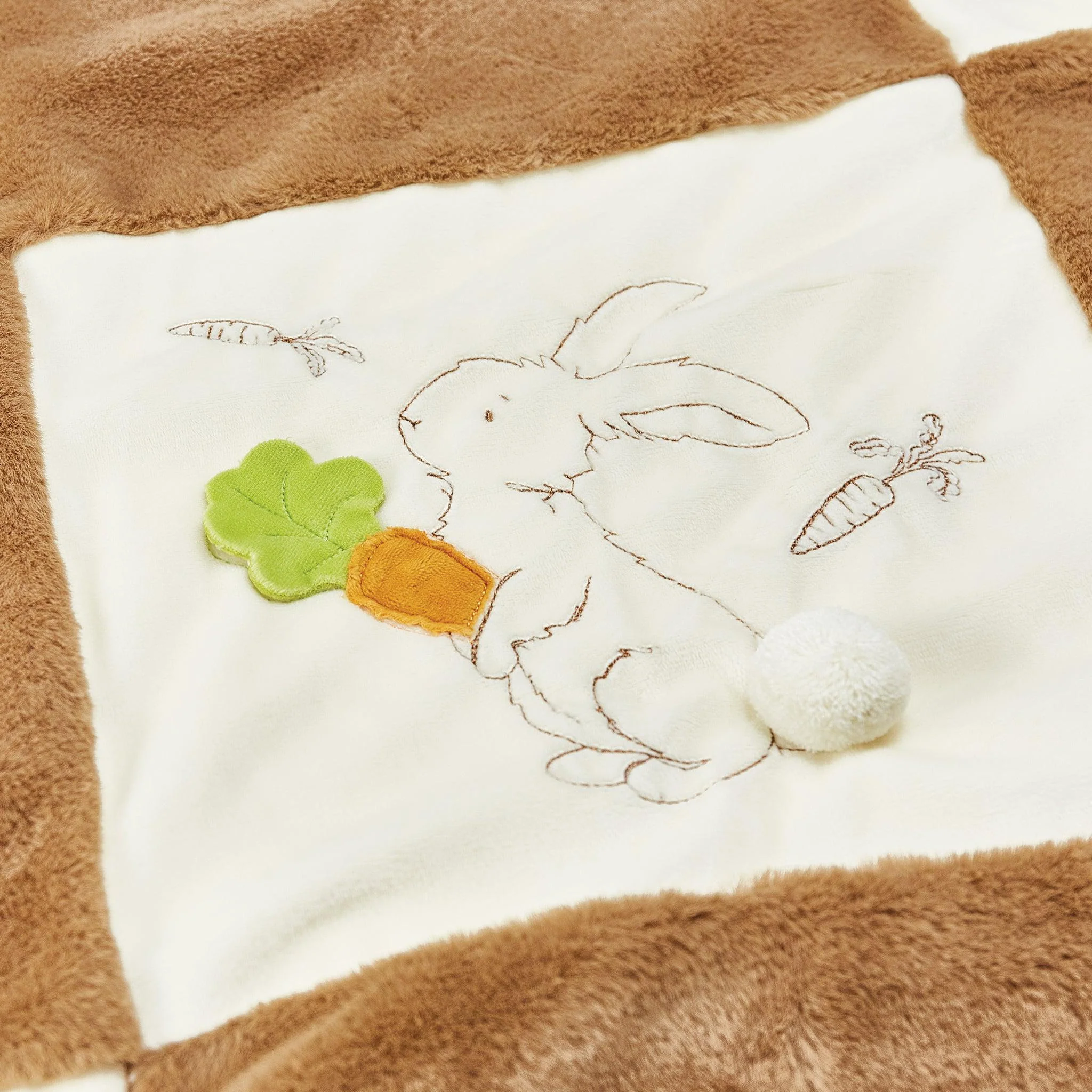 RETIRED - Hop To It Quilt Heirloom Gift Bundle - Image 4