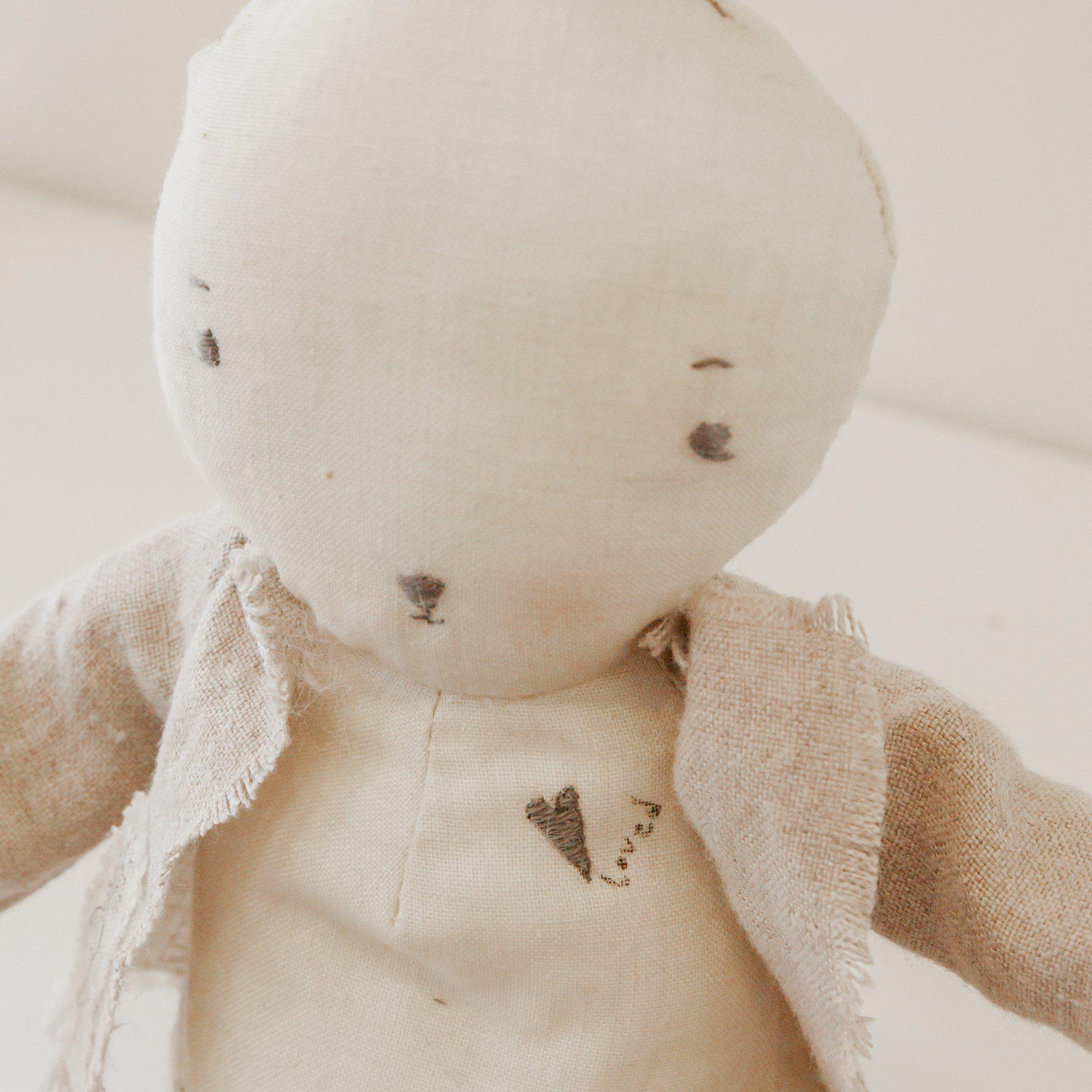 RETIRED - Hutch Studio - Basil 2 - One of a Kind Bunny - Image 2