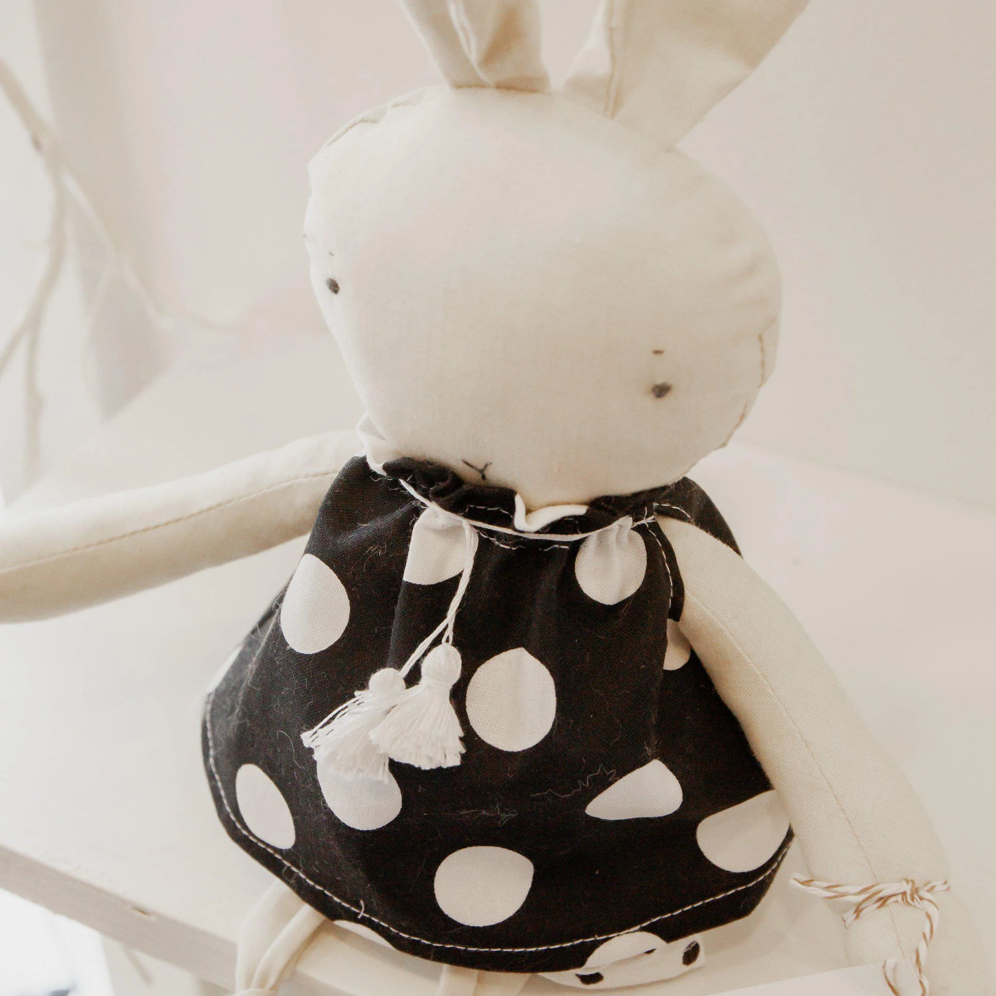 RETIRED - Hutch Studio - Dottie Bun 2 - One of a Kind Bunny - Image 2