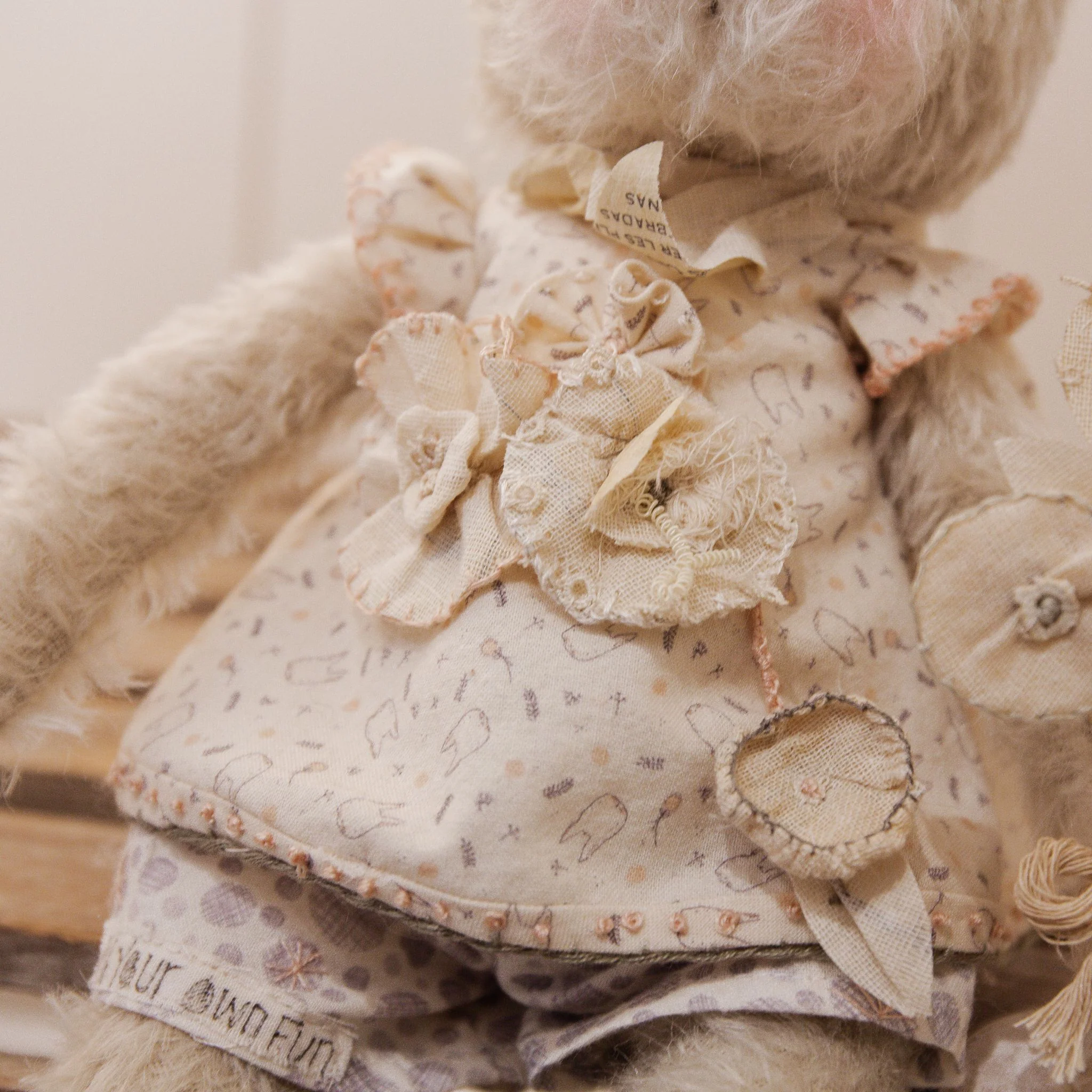 RETIRED Hutch Studio - Franny FunBun - Hand-Crafted Sparse Mohair Cream Bunny - Image 5