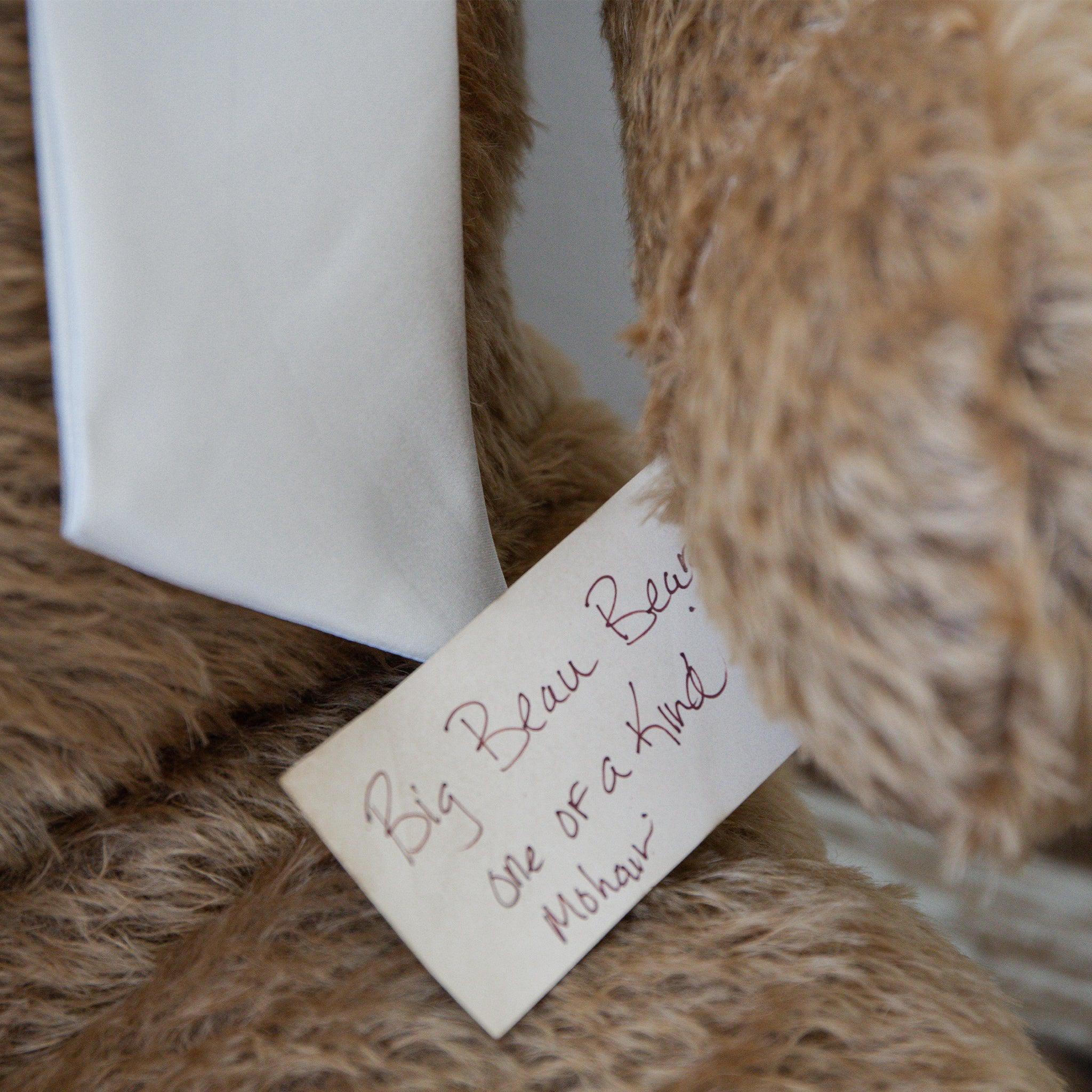 RETIRED - Hutch Studio - Hand Crafted Grand Beau Bowdacious - Image 4