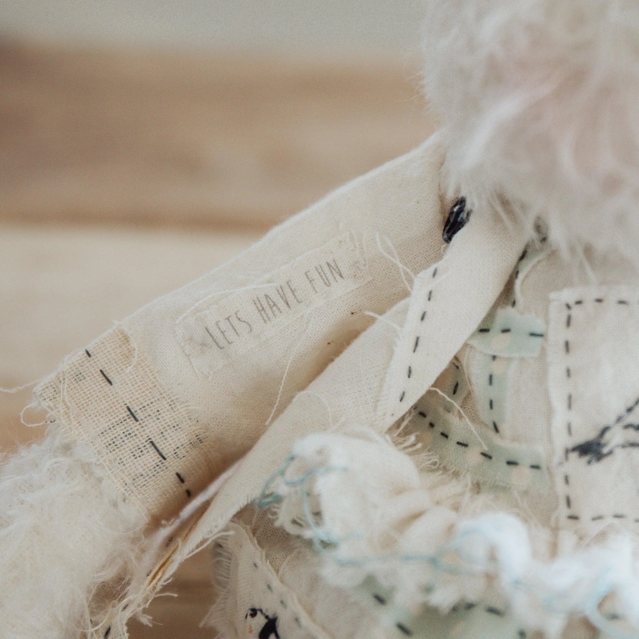 RETIRED - Hutch Studio - Hand Crafted Fiona Flock - Image 4