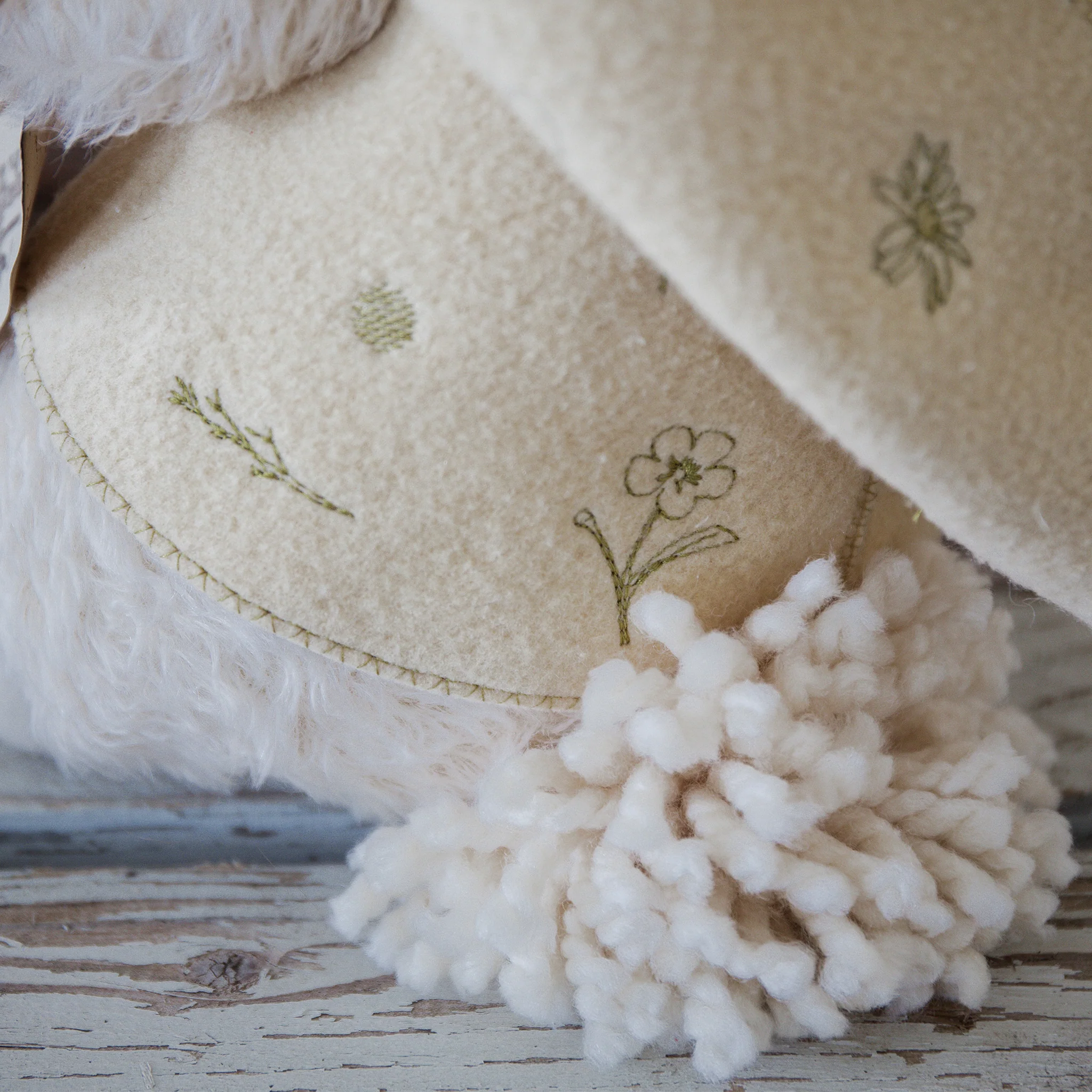 RETIRED - Hutch Studio - Hand Crafted Hope Hare - Image 4