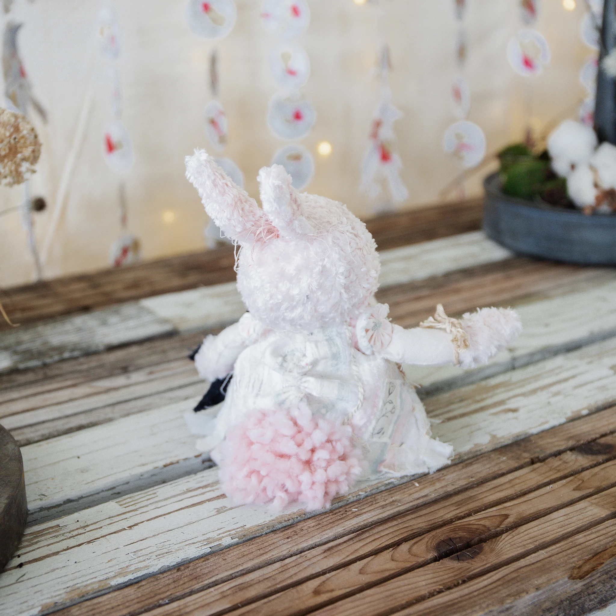 RETIRED - Hutch Studio - Hand Crafted Pheobe Patchwork & Little Caw - Image 8