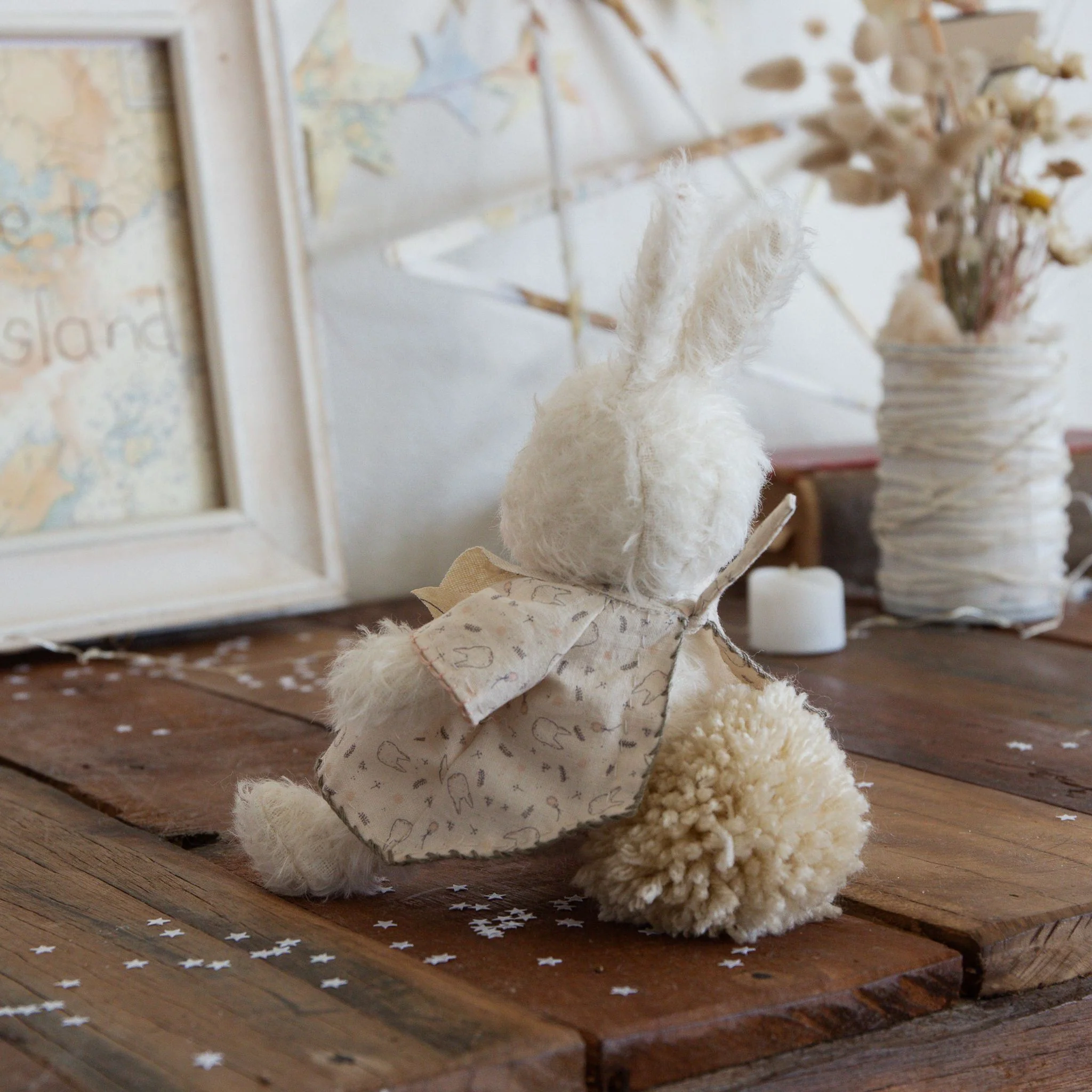 RETIRED - Hutch Studio - Itty Bitty 2 - Image 4