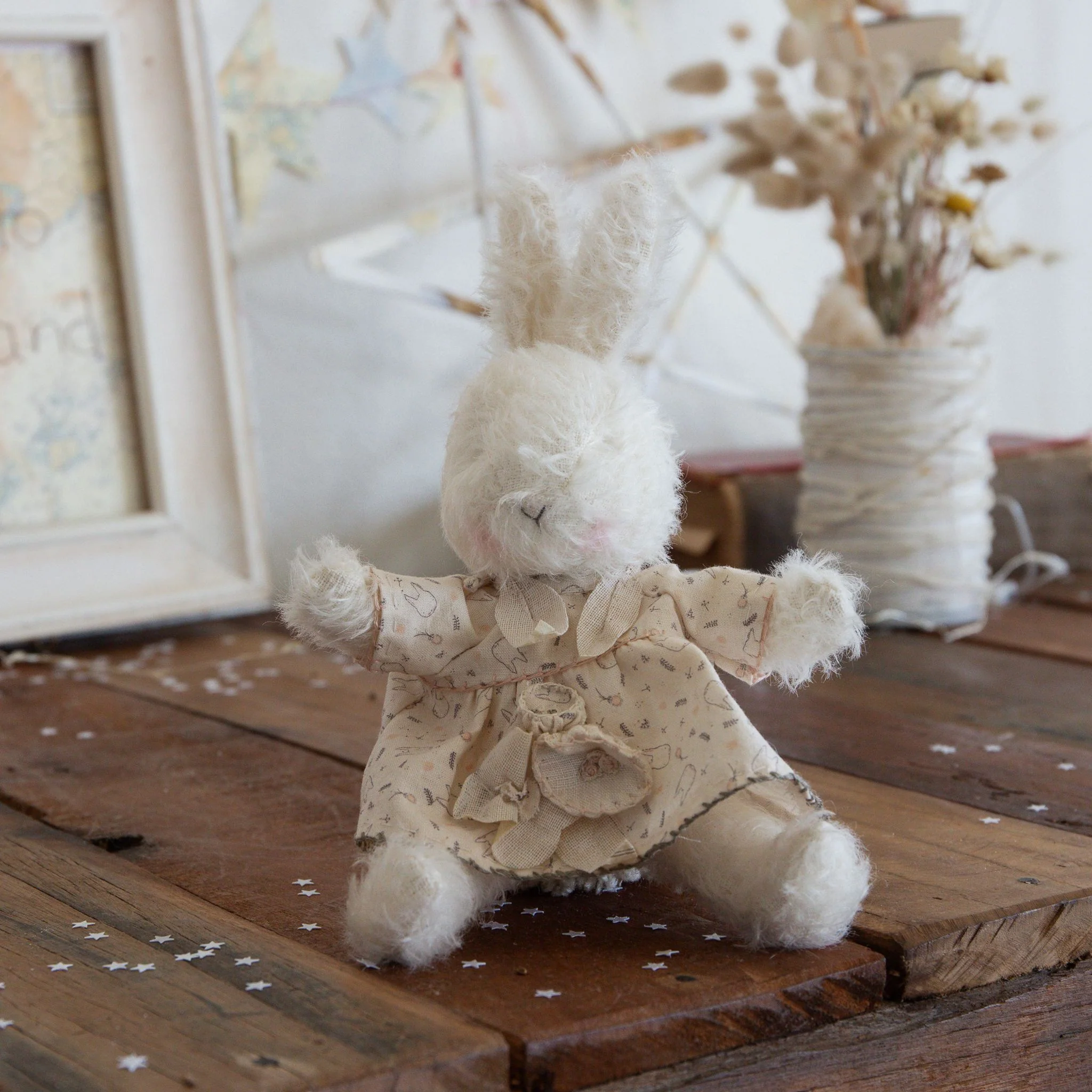 RETIRED - Hutch Studio - Itty Bitty 3