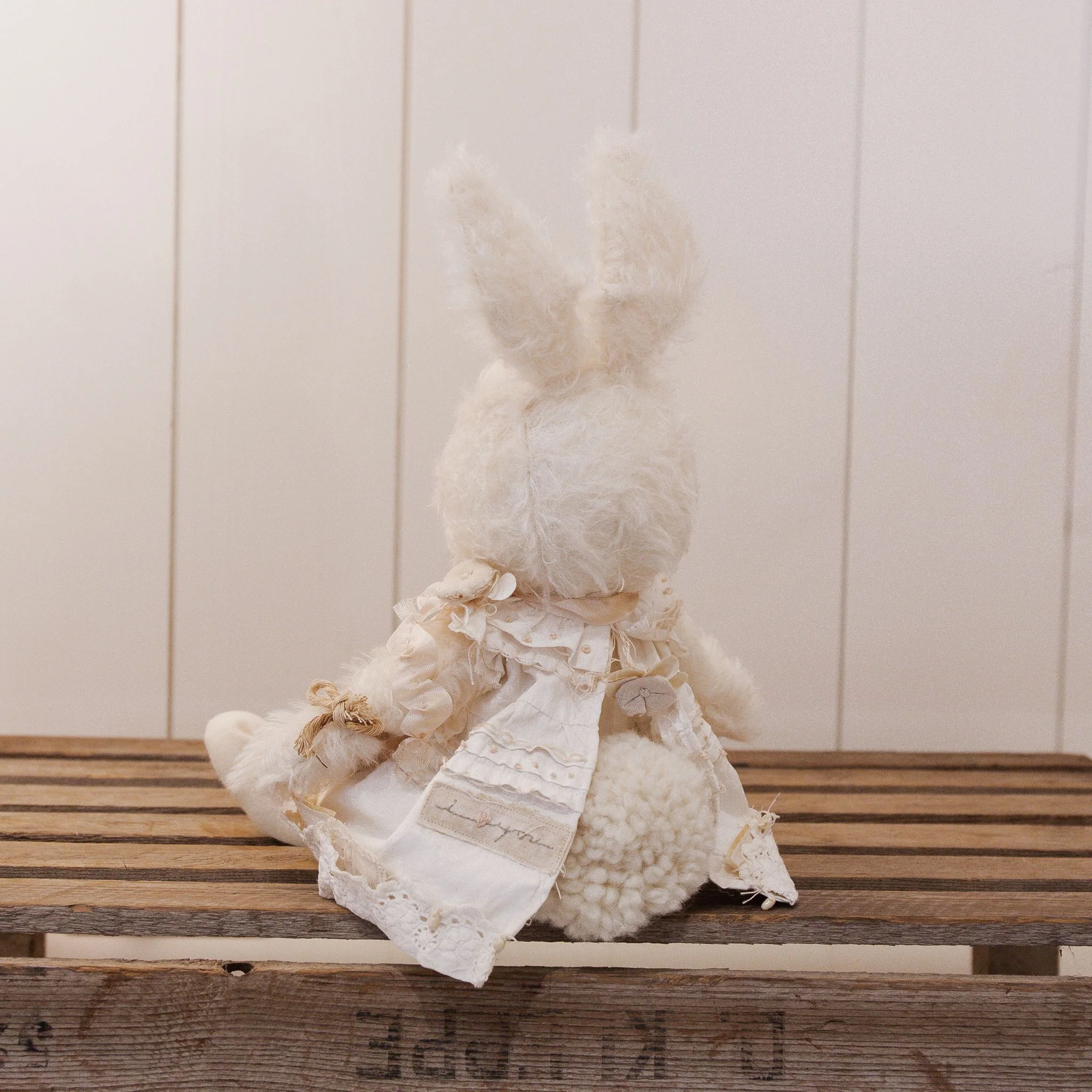 RETIRED - Hutch Studio - Lovely Love Note - Hand-Crafted Curly Mohair Cream Bunny - Image 6