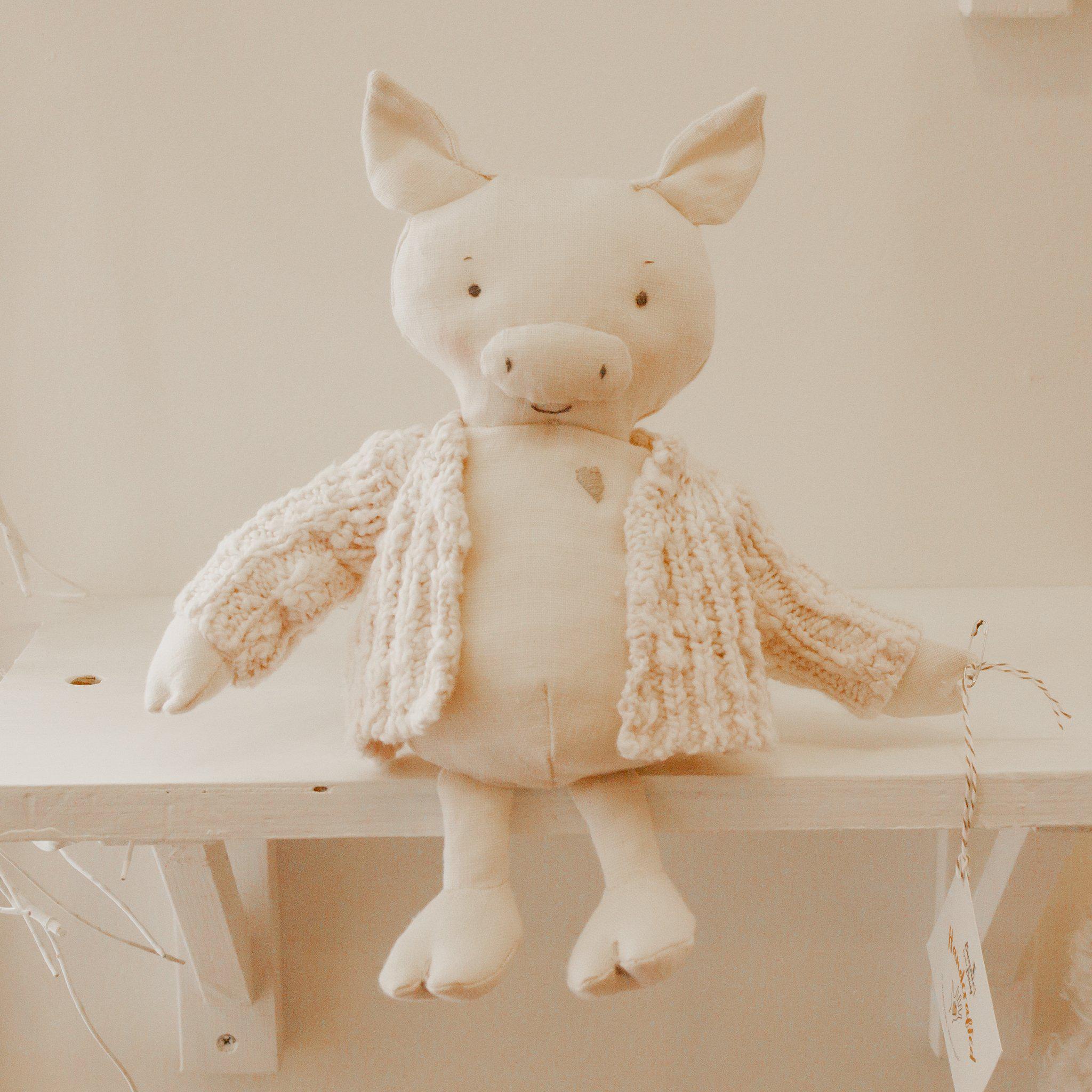 RETIRED - Hutch Studio - Miss Piggy - One of a Kind Pig