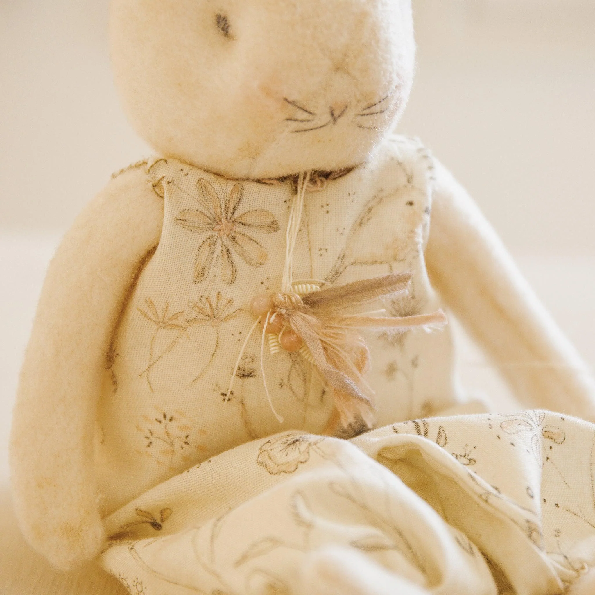 RETIRED - Hutch Studio Original - Belle Sit-a-Spell - Hand-Crafted Cotton & Wool Bunny - Image 4
