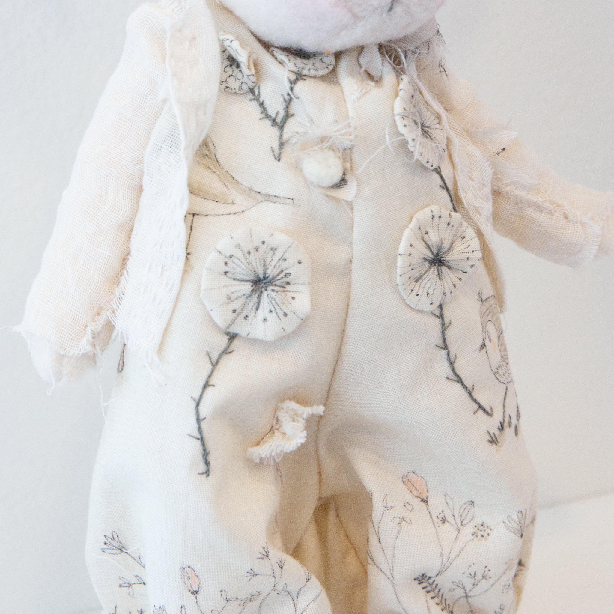 RETIRED - Hutch Studio Original - Darling Dabney - One of A Kind Bunny - Image 3