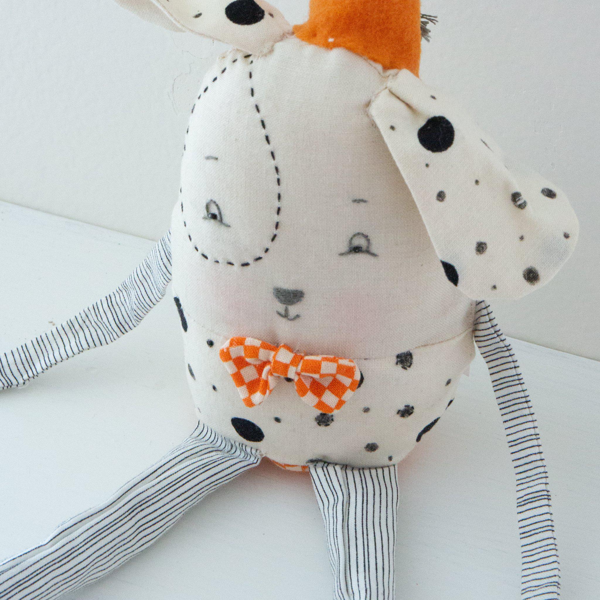 RETIRED - Hutch Studio Original - Deggie Dog - One of A Kind Friend - Image 2