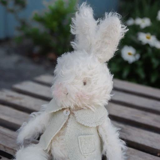 RETIRED - Hutch Studio Original - Hop Curly Top 1 - Hand-Crafted Mohair & Vintage Wool Bunny - Image 3