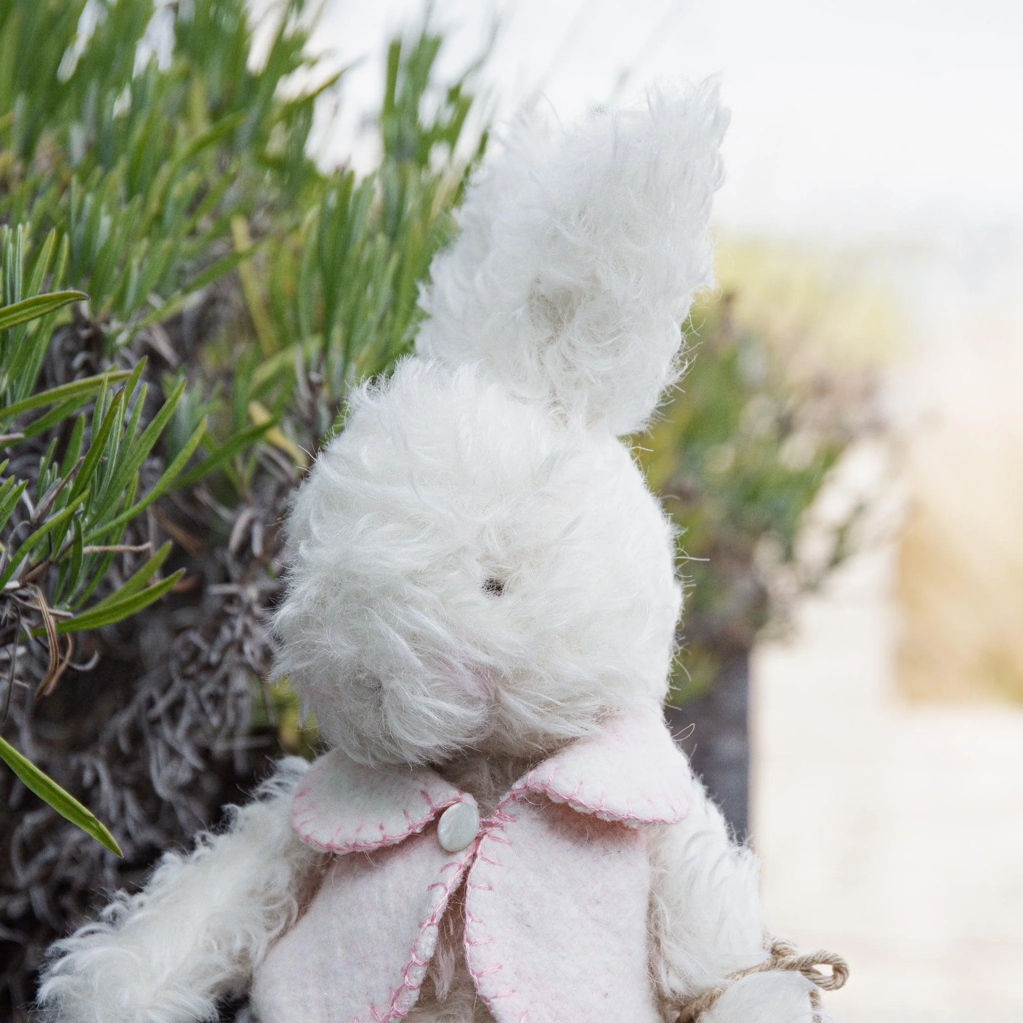 RETIRED - Hutch Studio Original - Hop Curly Top II - Hand-Crafted Mohair & Vintage Wool Bunny - Image 3