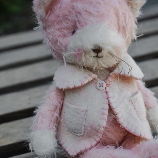 RETIRED - Hutch Studio Original - Mae I. Meow- Hand-Crafted Mohair & Vintage Wool Cat - Image 2