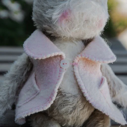 RETIRED - Hutch Studio Original - Moe Hare - Hand-Crafted Mohair & Vintage Wool Bunny - Image 2