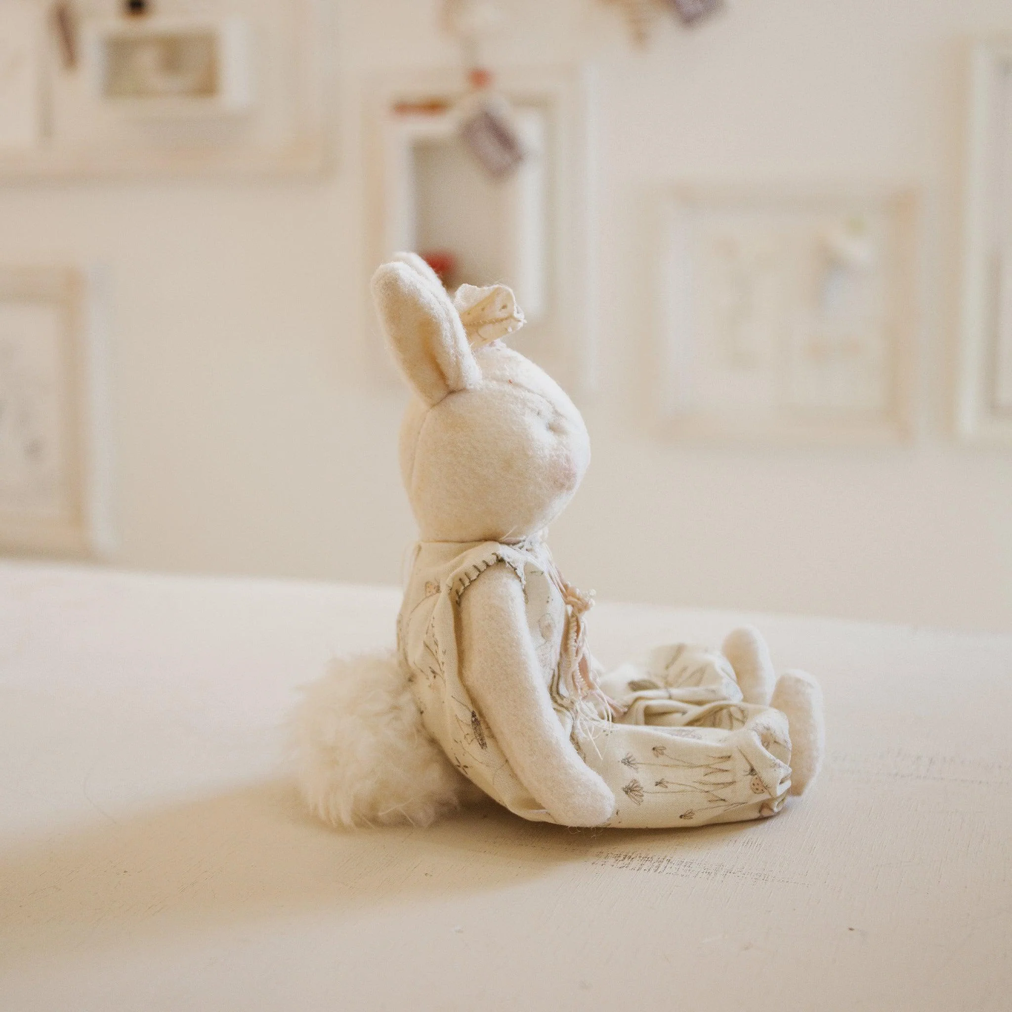 RETIRED - Hutch Studio Original - Nel Sit-a-Spell - Hand-Crafted Cotton & Wool Bunny - Image 6