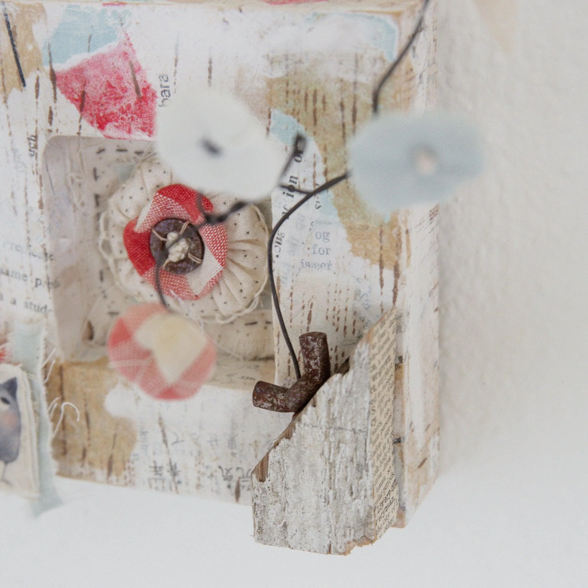 RETIRED - Hutch Studio - Paws and Caws Collage Collection | Flower Tower - Image 4