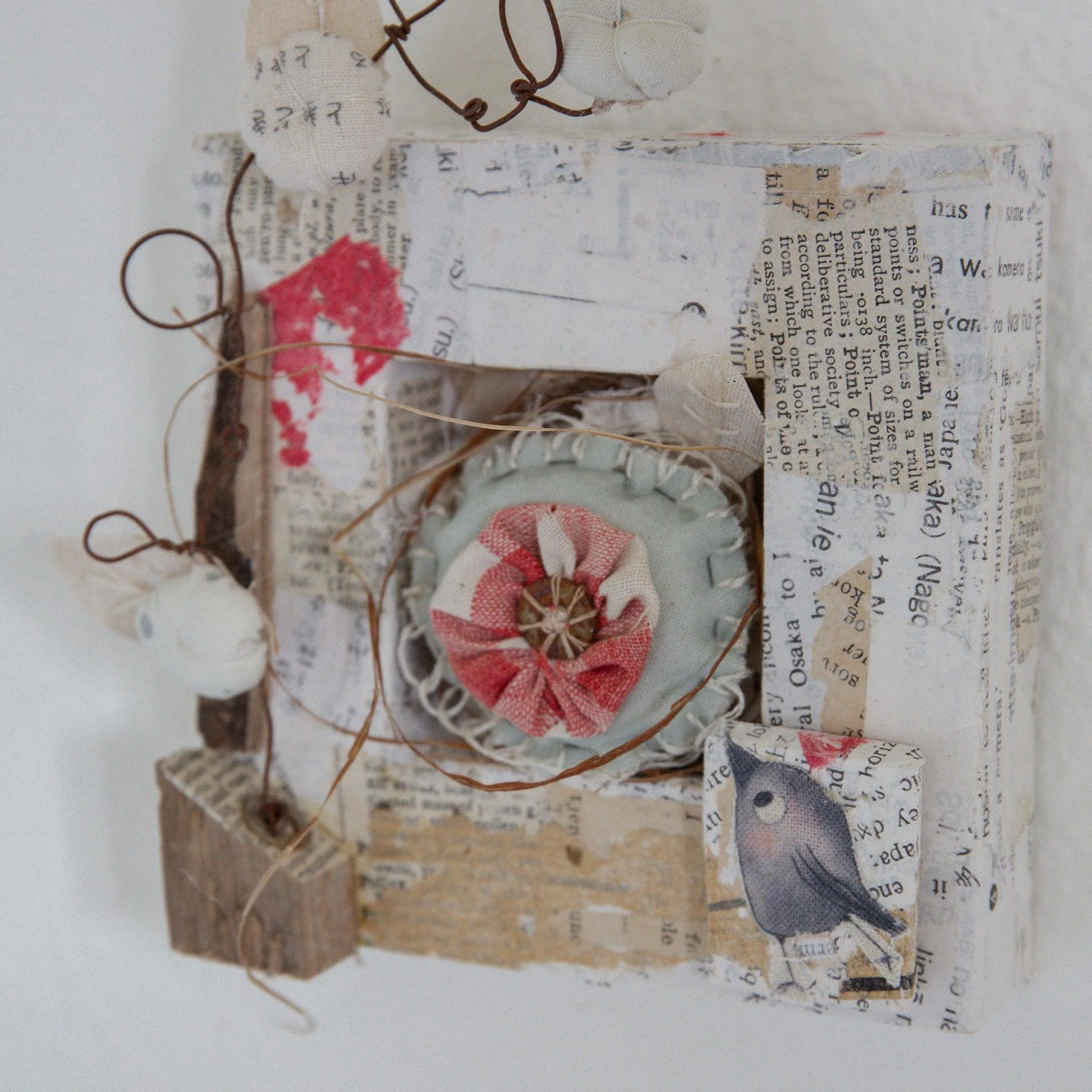 RETIRED - Hutch Studio - Paws and Caws Collage Collection | Yo-Yo Crow - Image 4