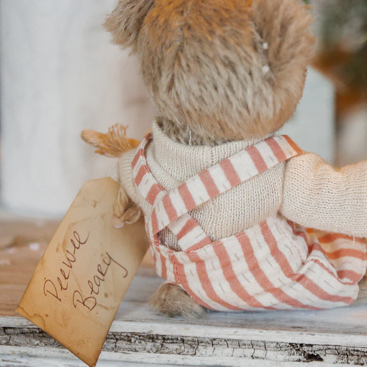 RETIRED - Hutch Studio - Peewee Beary A - Image 3