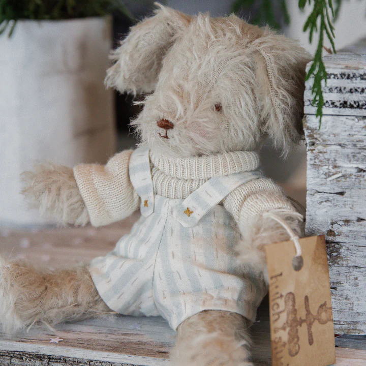 RETIRED - Hutch Studio - Peewee Petey Pup - Image 2