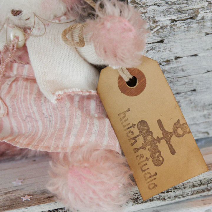 RETIRED - Hutch Studio - Peewee Petunia Kitty - Image 5