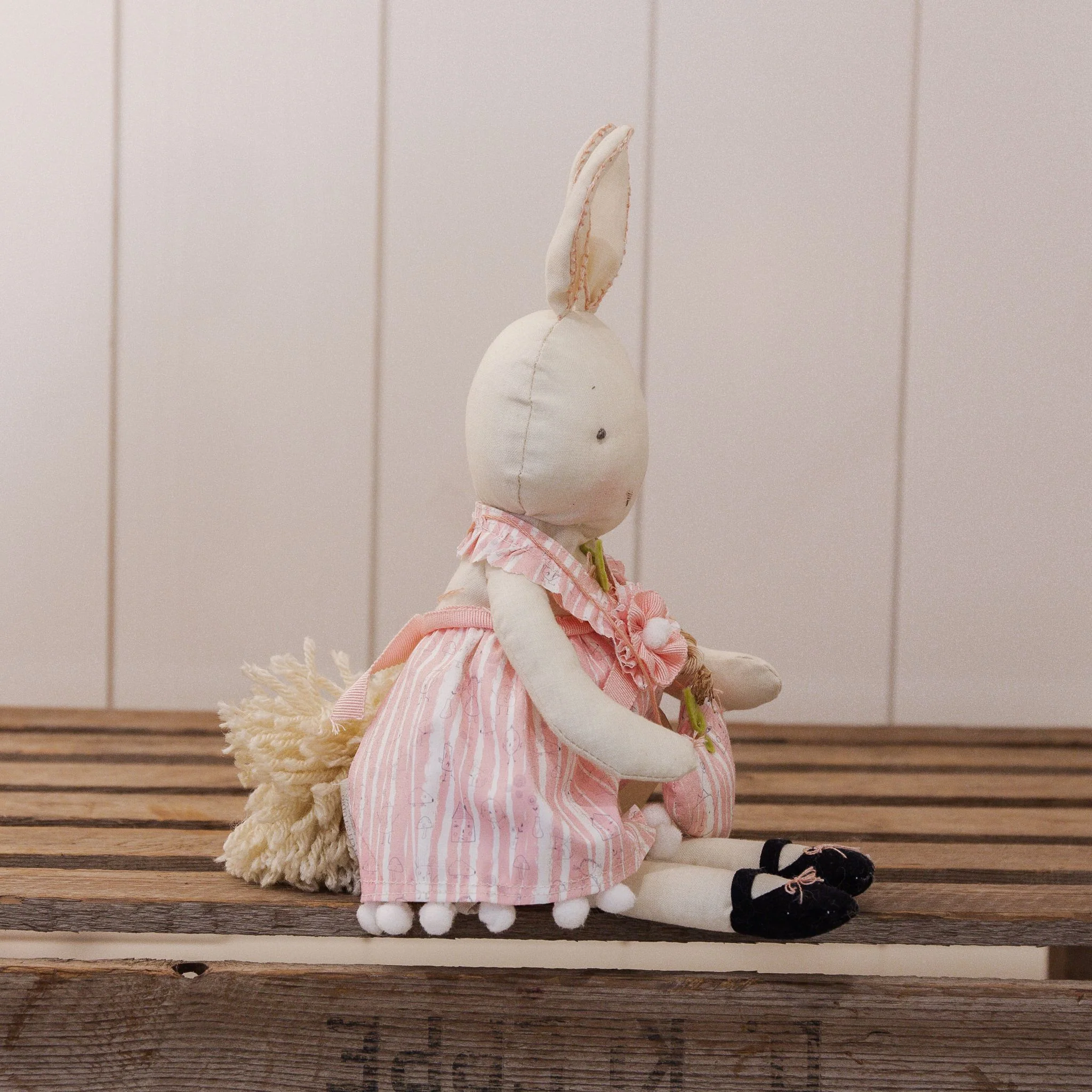 RETIRED - Hutch Studio - Pretty Sweet Polly - Hand-Crafted Cream Bunny - Image 8