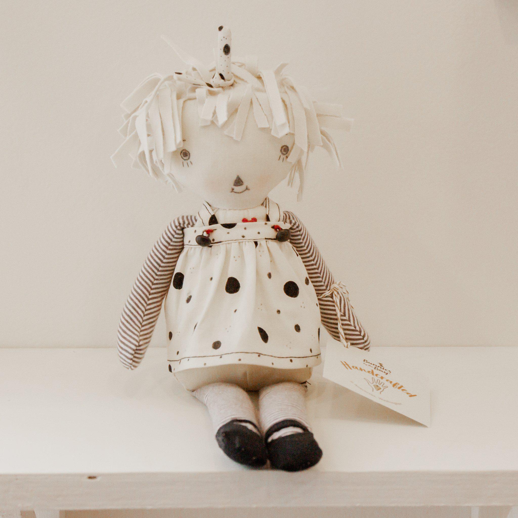 RETIRED - Hutch Studio - Raggedy Boo 1 - One of a Kind Rag Doll - Image 4