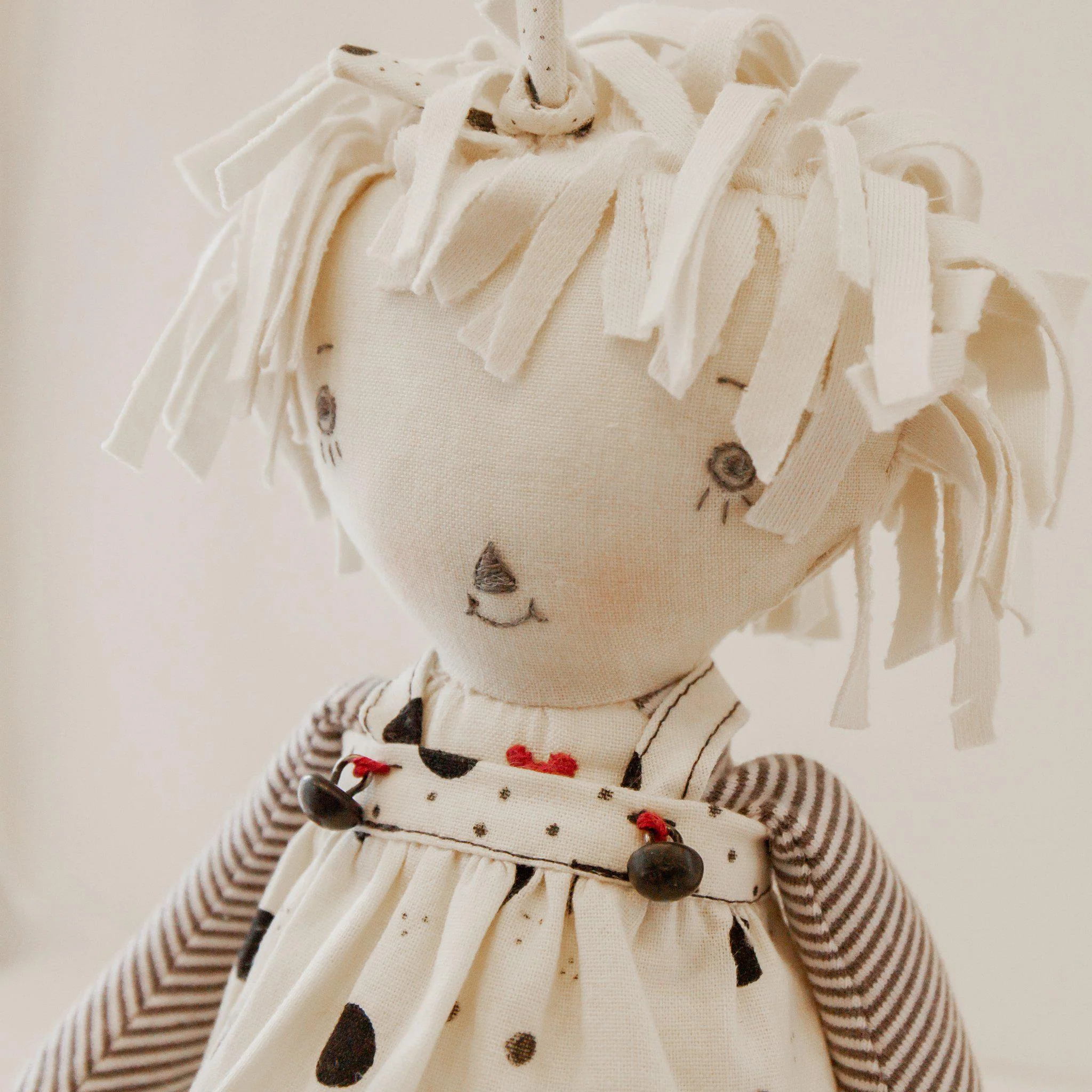RETIRED - Hutch Studio - Raggedy Boo 1 - One of a Kind Rag Doll - Image 6