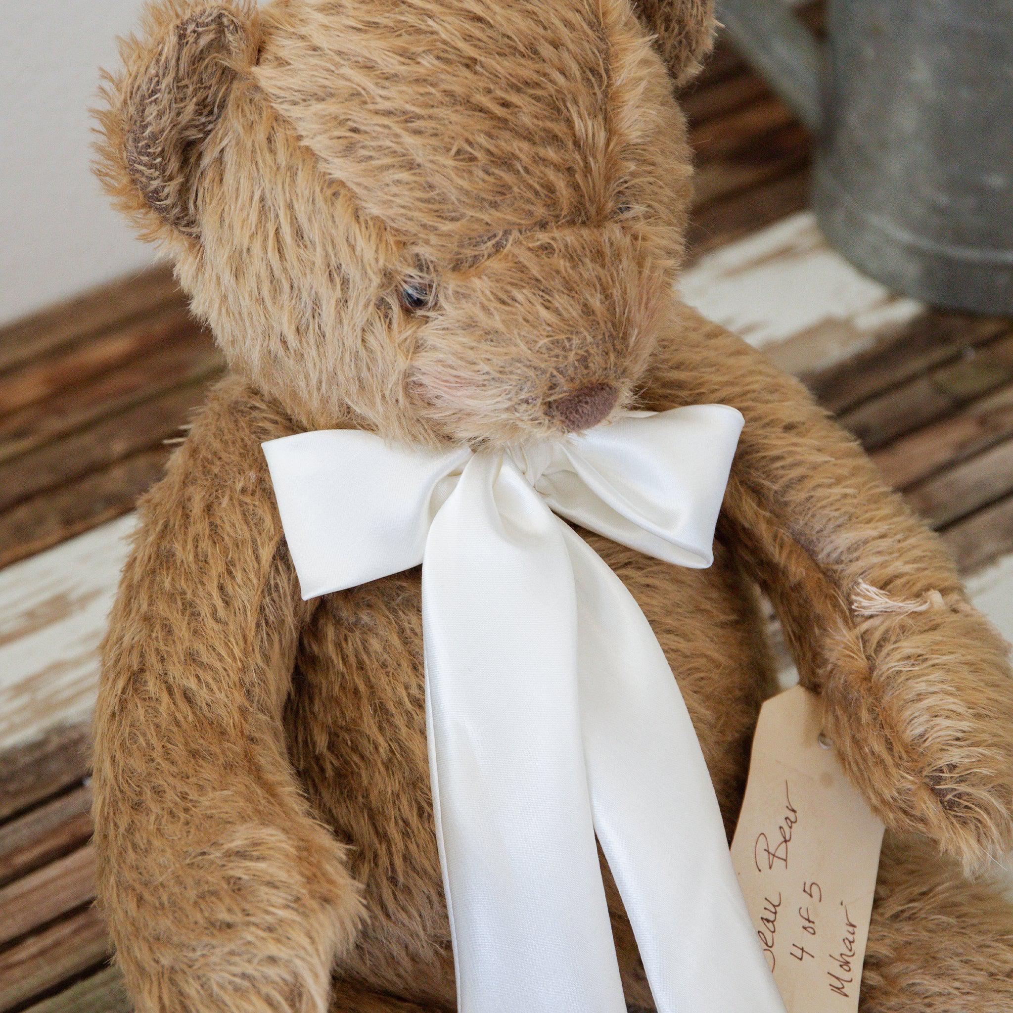 Hutch Studio - Hand Crafted Smaller Beau Bowdacious - Image 6