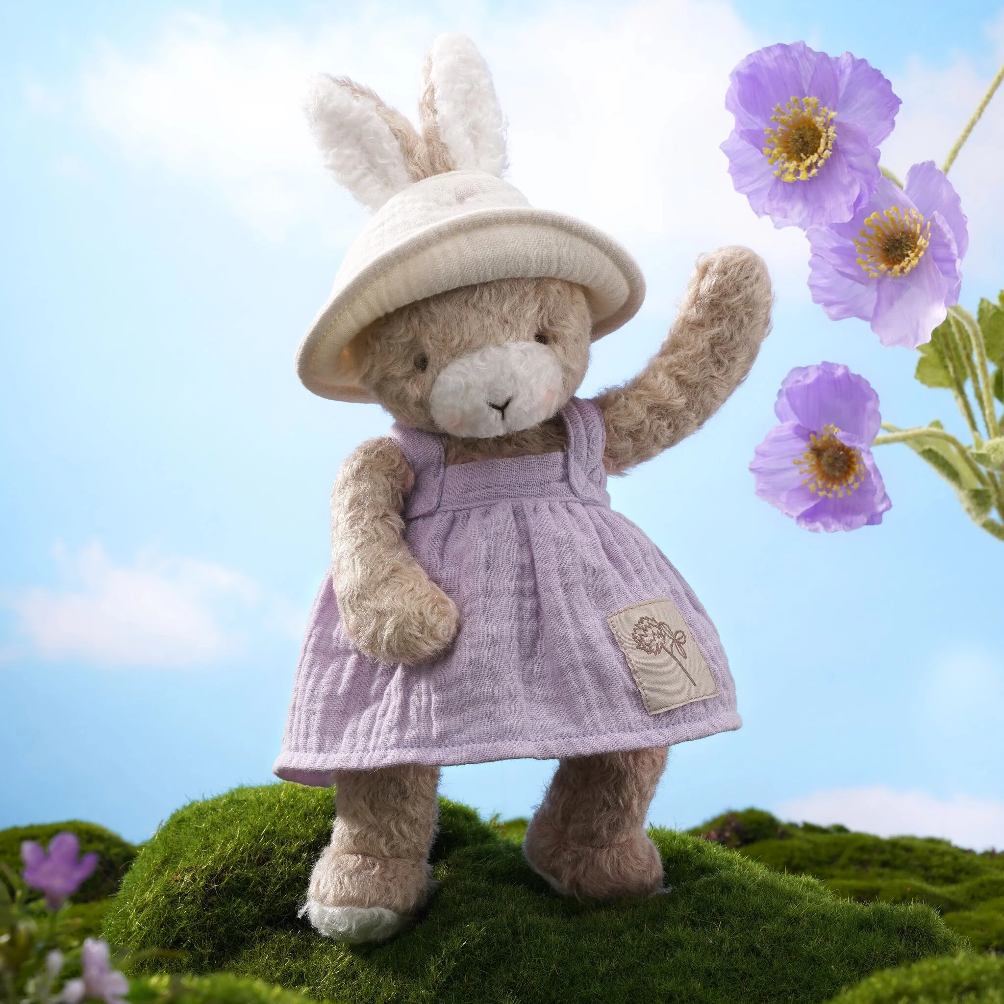 Limited Edition - 40th Anniversary Thistle the Bunny - Image 2