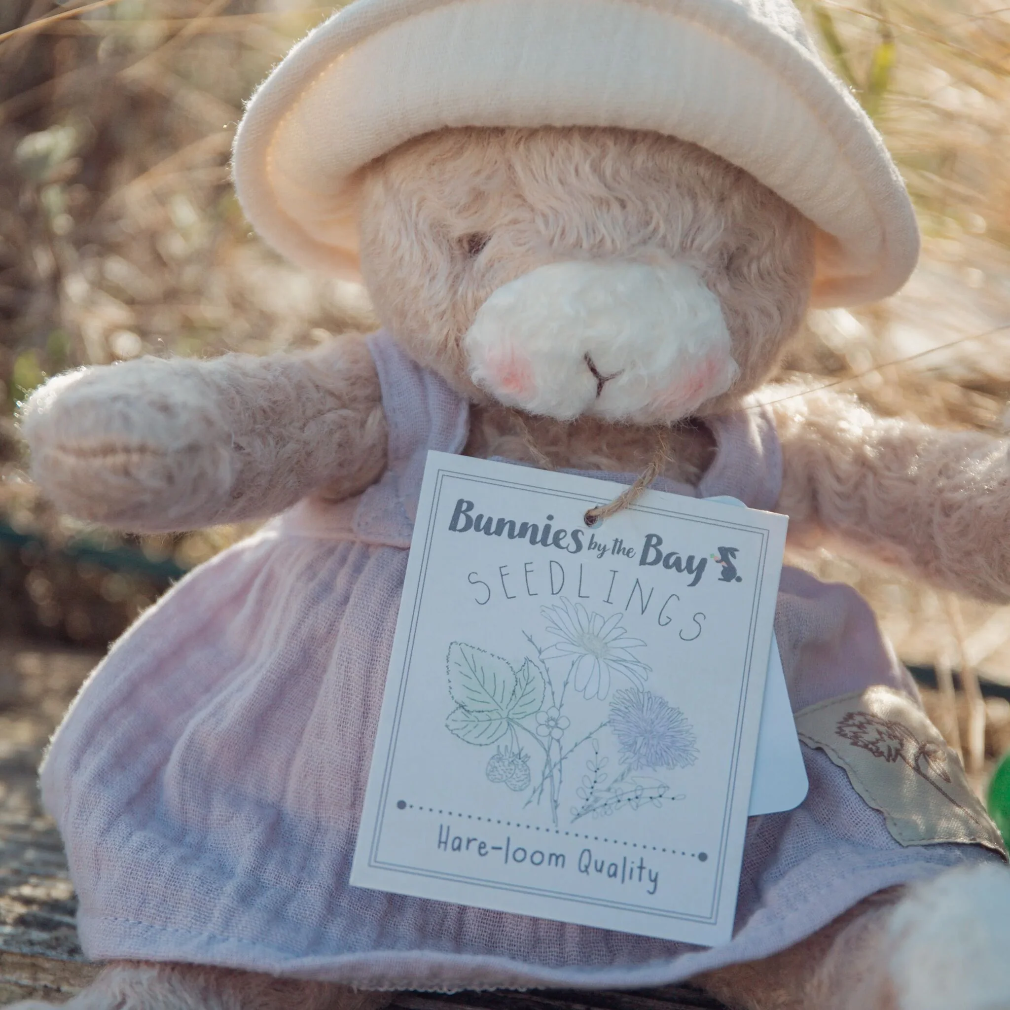 Limited Edition - 40th Anniversary Thistle the Bunny - Image 6
